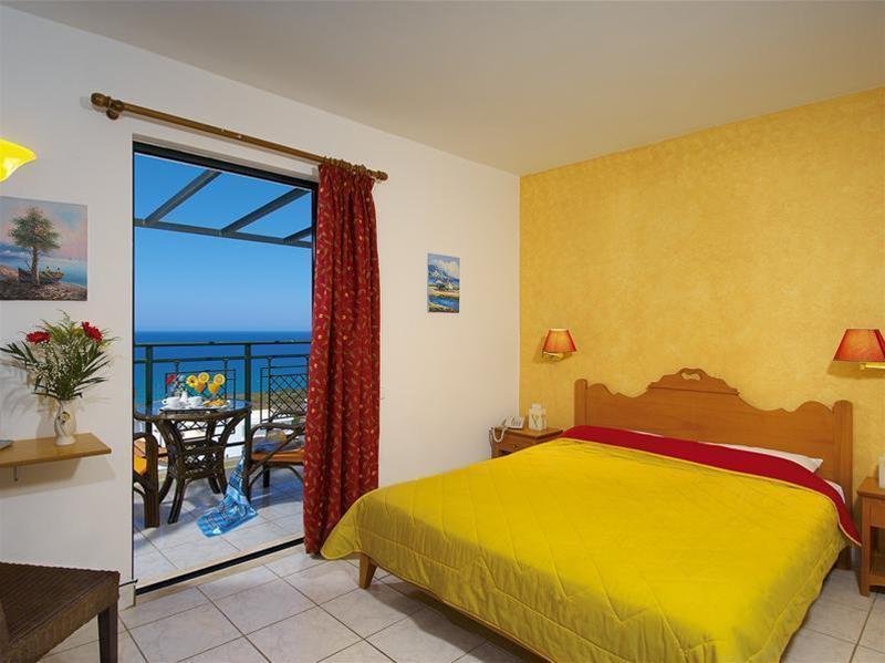 Golden Villas - Hotel Apartments & Villas Hersonissos  Exteriör bild