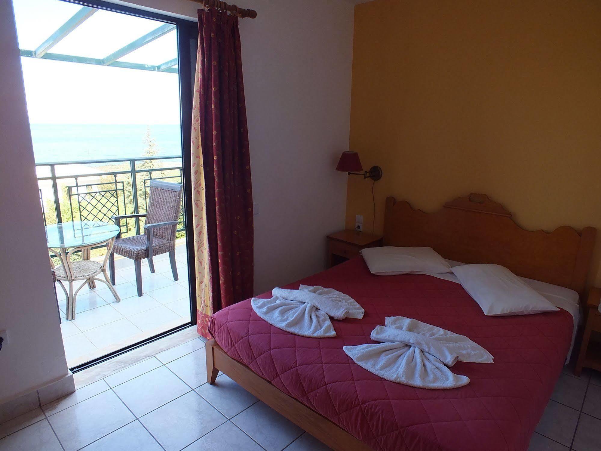 Golden Villas - Hotel Apartments & Villas Hersonissos  Exteriör bild