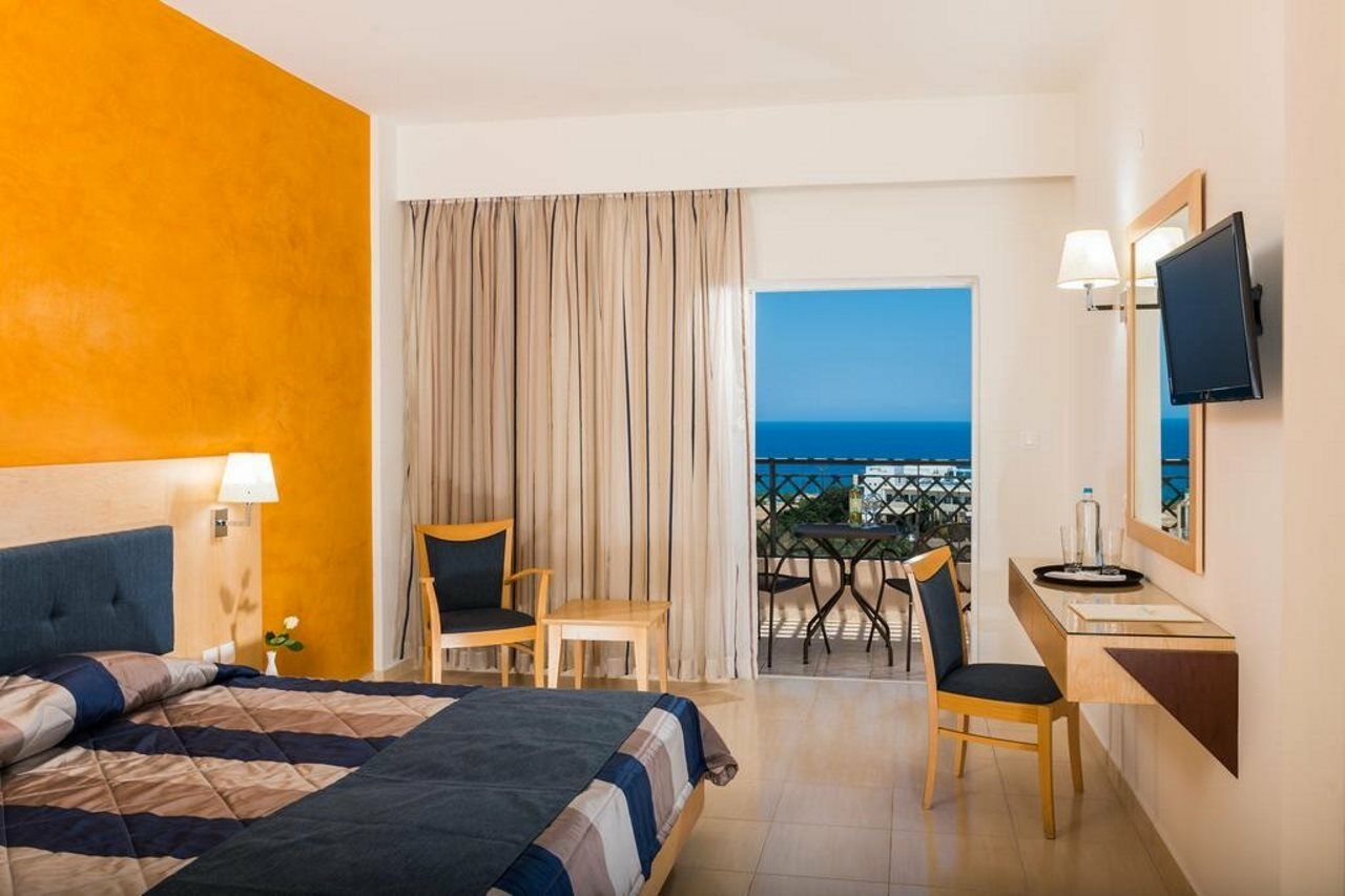Golden Villas - Hotel Apartments & Villas Hersonissos  Exteriör bild