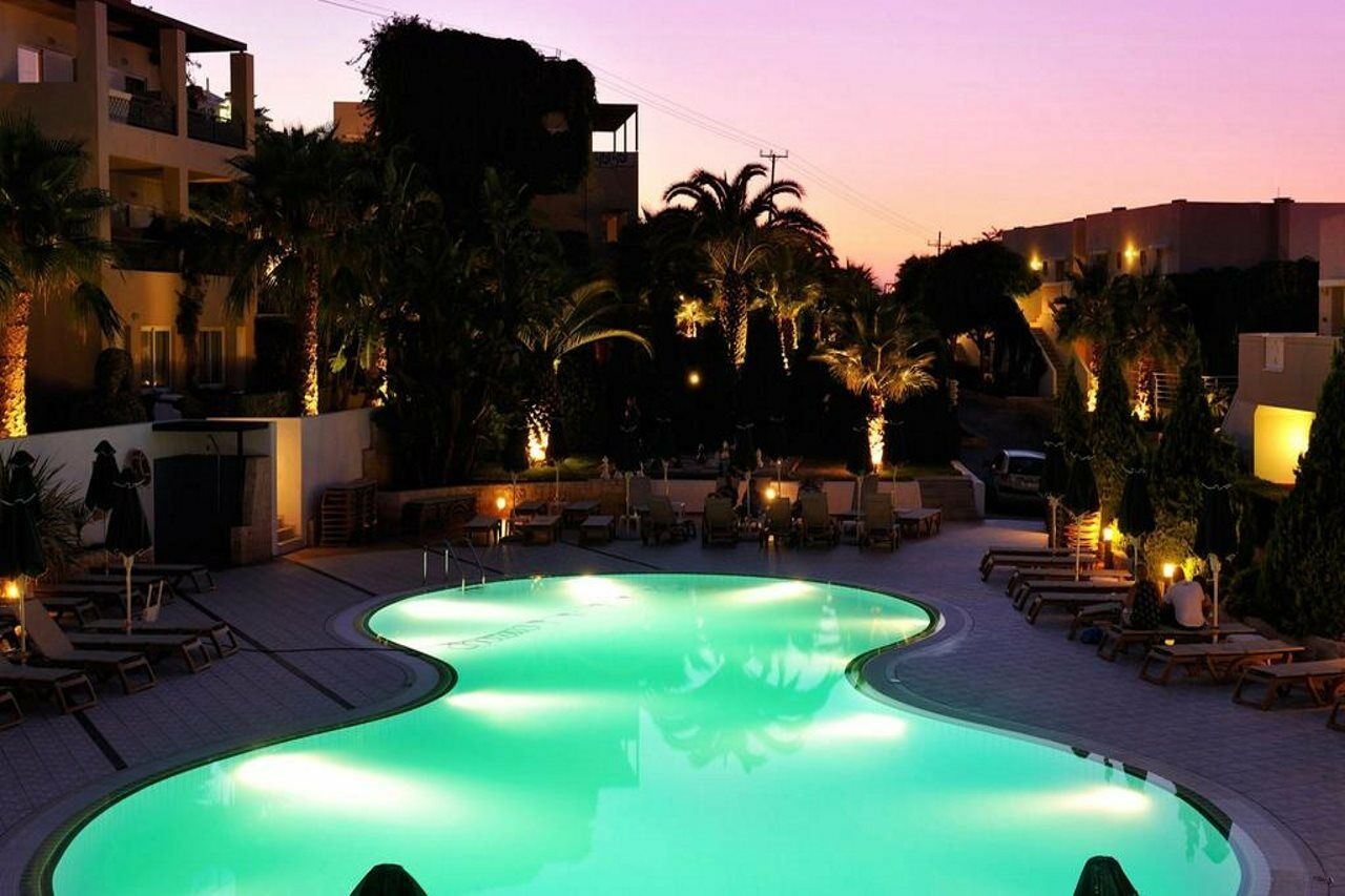 Golden Villas - Hotel Apartments & Villas Hersonissos  Exteriör bild